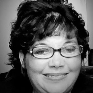 Meet your Posher, Connie